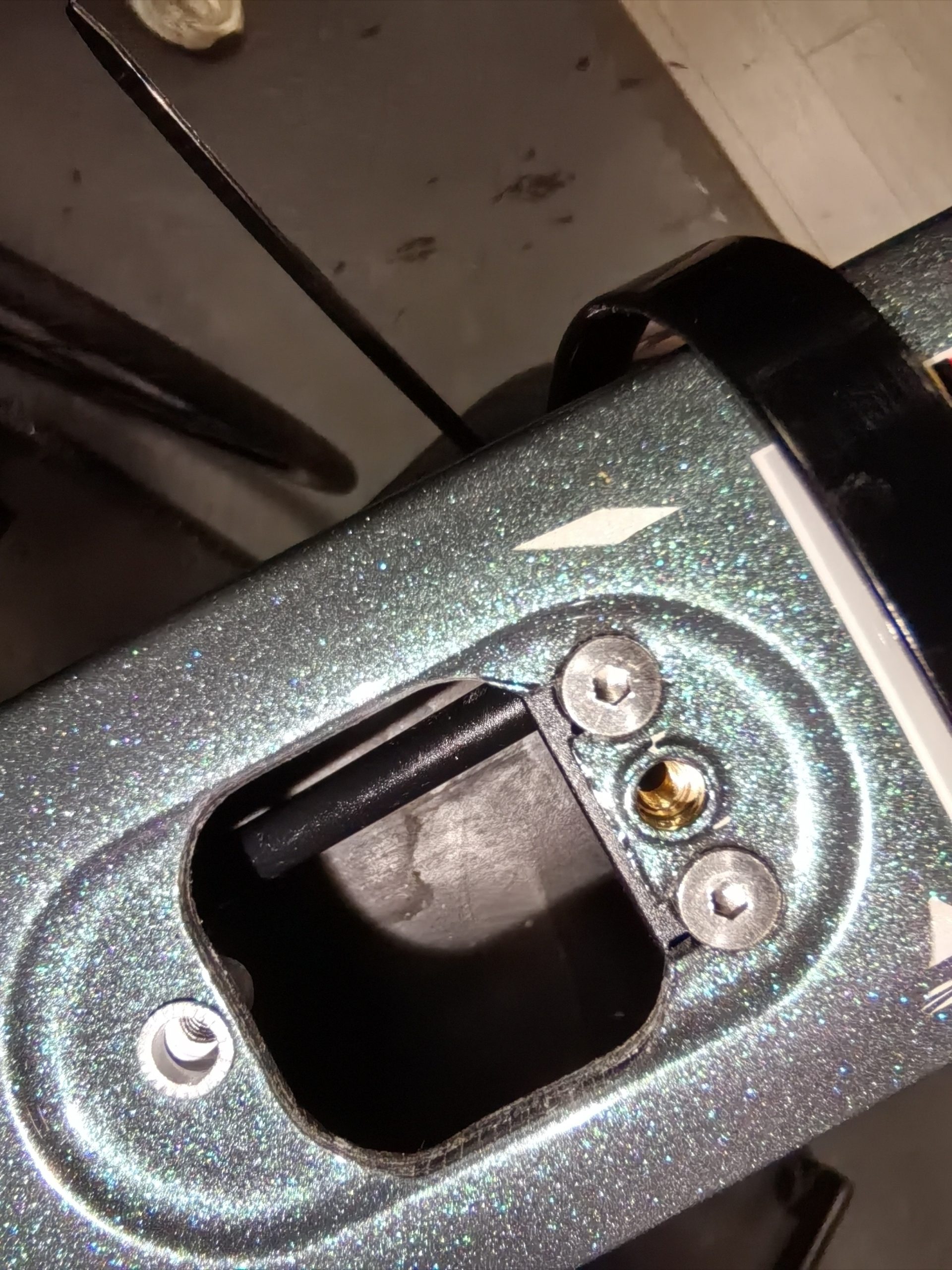 Di2 电池仓