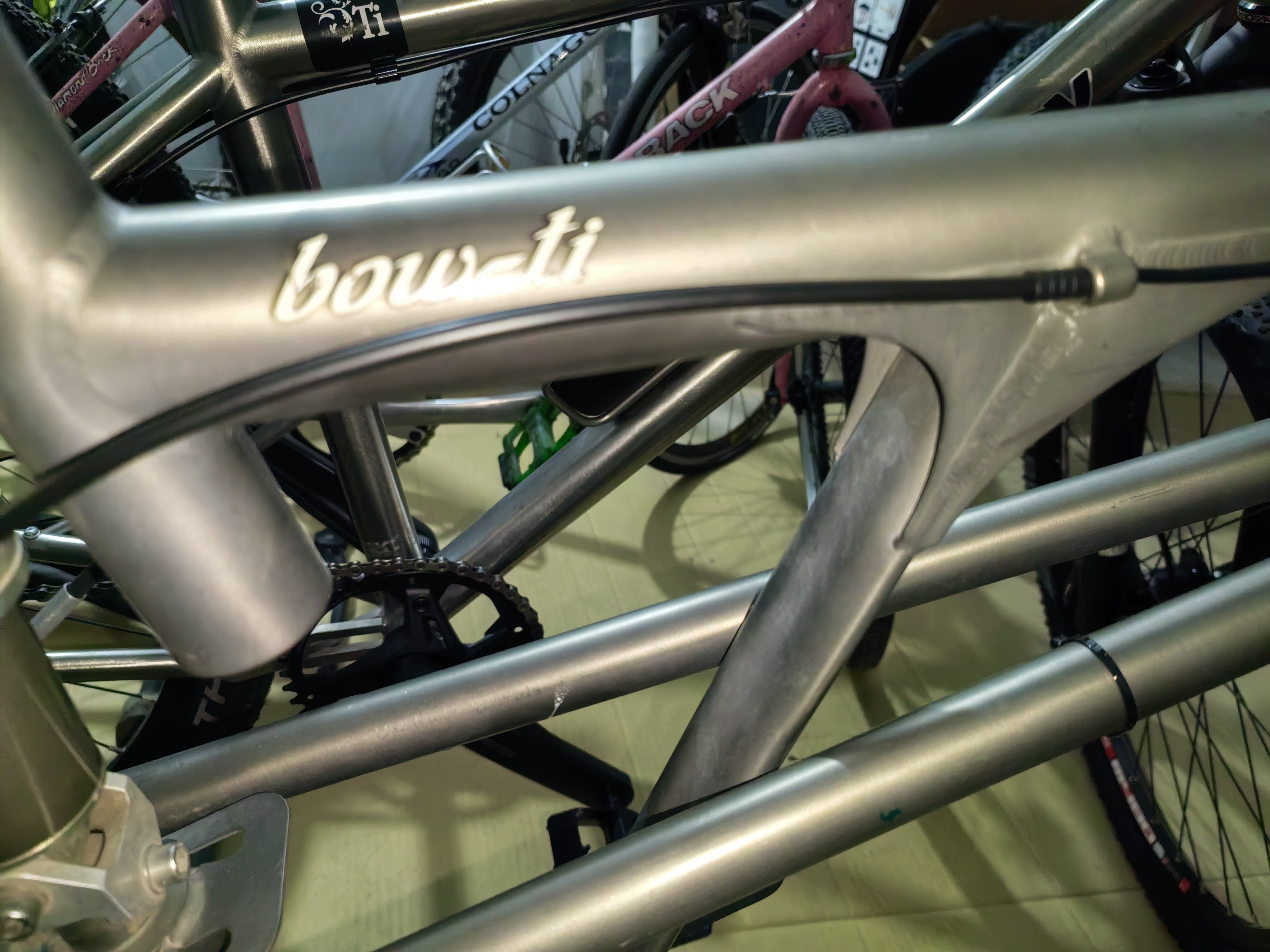 IBIS BowTi车架